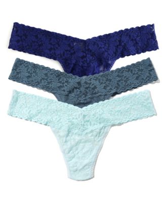 Women's Signature Lace Low Rise Thong 3 pack Panty