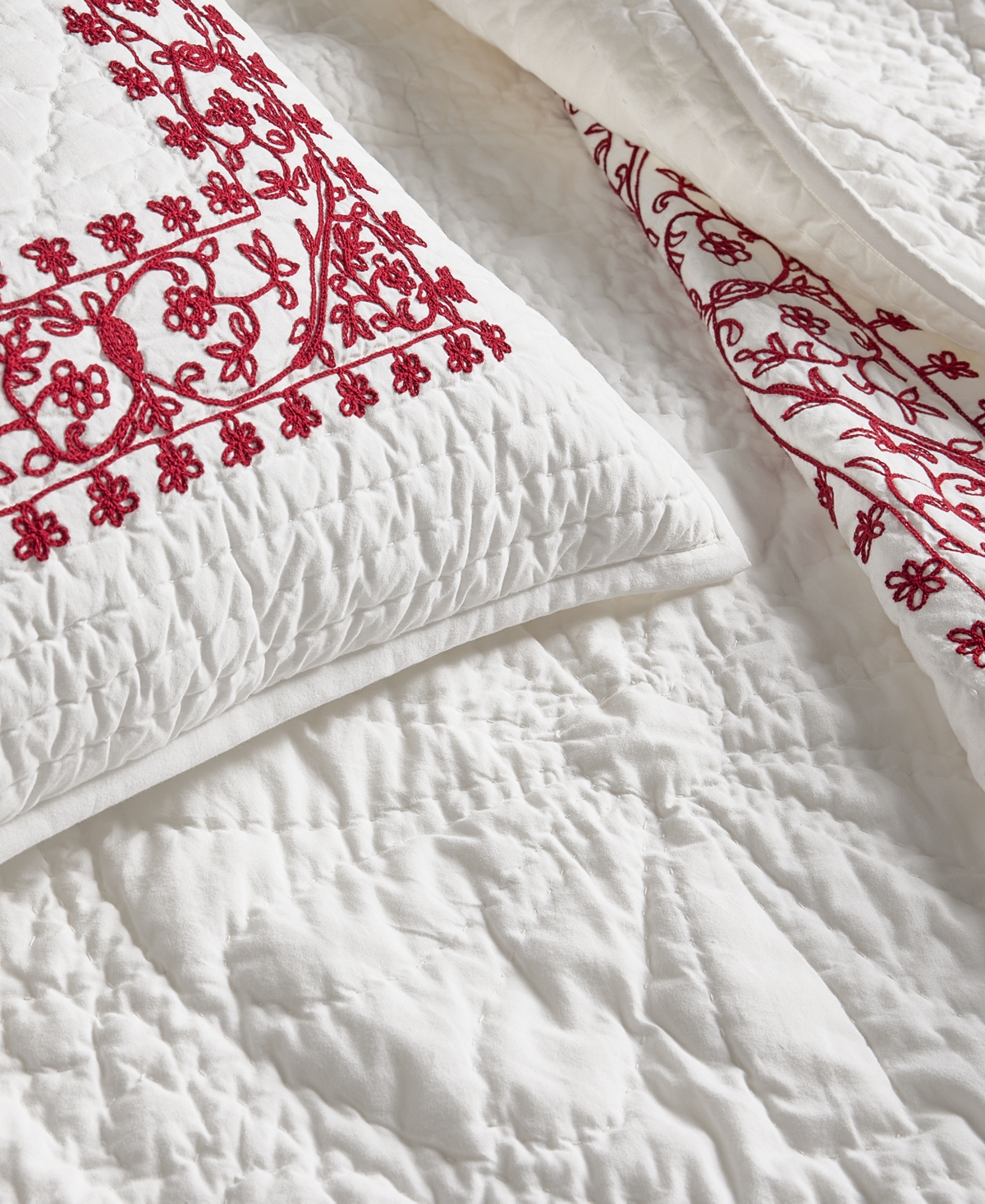 Charter Club Garland Embroidery 3-pc. Quilt Set, King, Macy's Exclusive In White