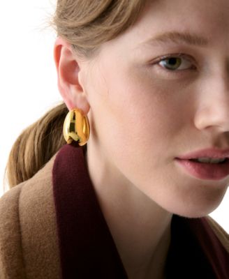 Sculpted Huggie Hoop Earrings