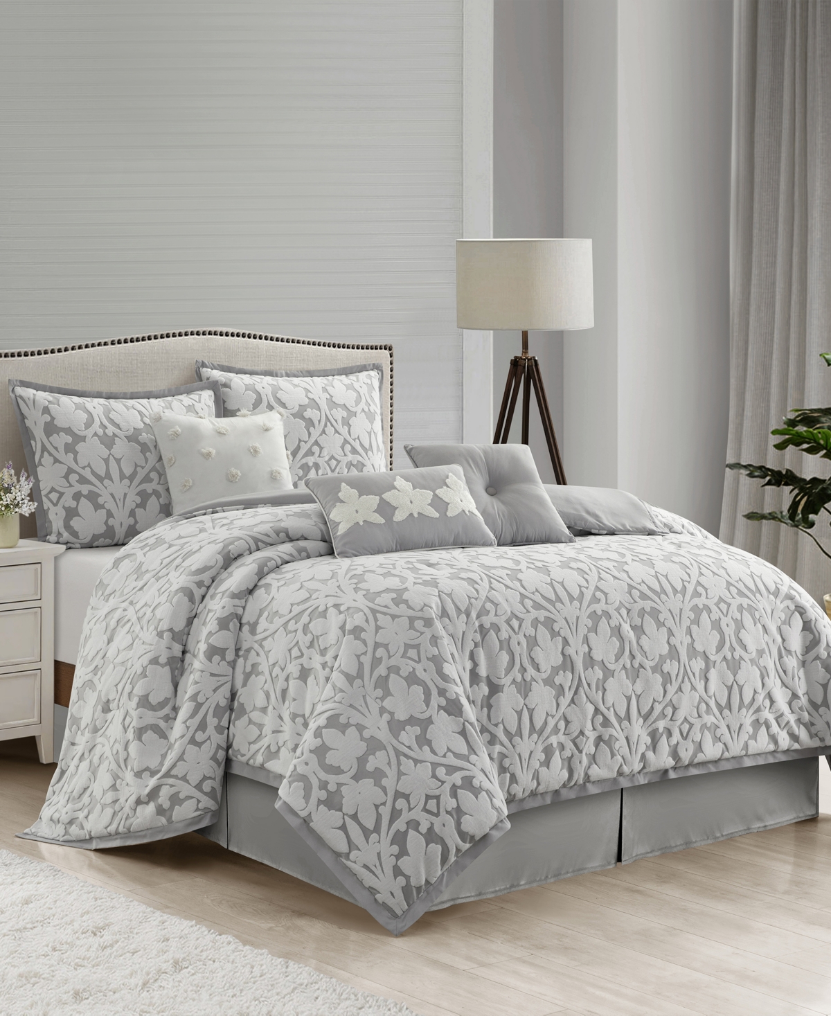 Stratford Park Adissa Floral 7-pc. Comforter Set, King In Gray