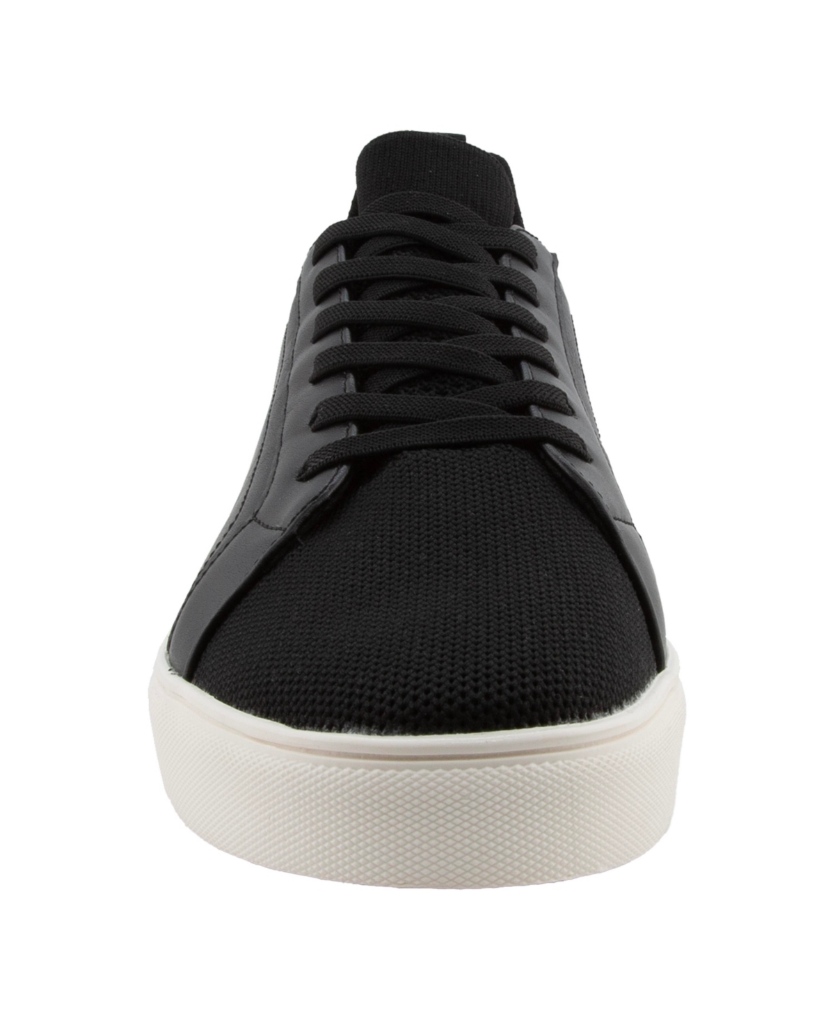 Deer Stags Dominic Low Top Sneaker In Black