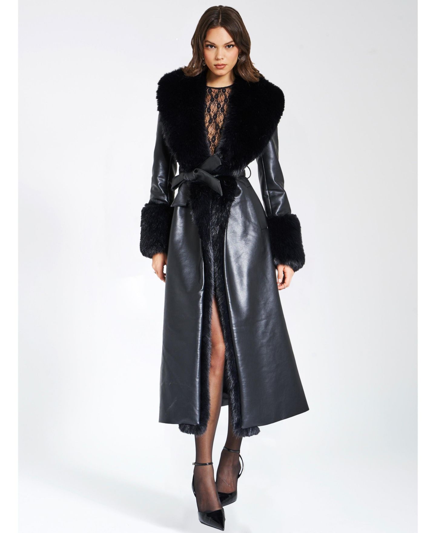 Женское пальто Miss Circle Women Zaida Black Faux Fur Trim Black Faux Leather, цвет: Чёрный — фото 1