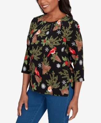 Petite Cardinals and Pinecones Top