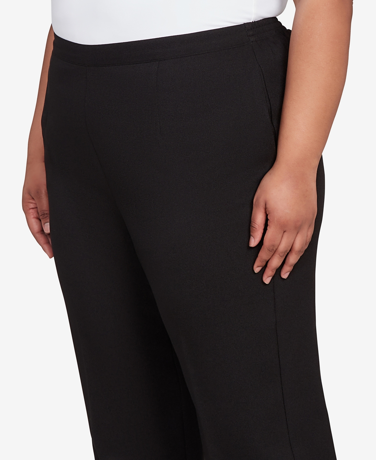 Alfred Dunner Plus Size As Usual Textured Pull On Elastic Medium Length Pants In Black