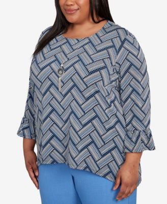 Plus Size As Usual Chevron Textured Knit Top with Necklace