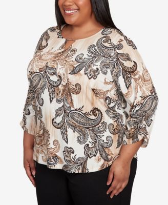 Plus Size Textured Paisley Ruched Sleeve Top