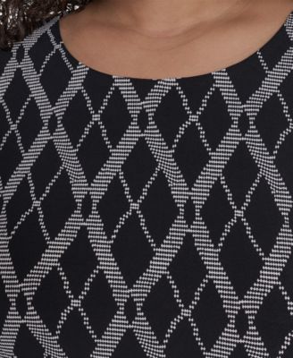 Plus Size Bell-Sleeve Shift Dress