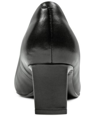 Women's Merida Block Heel Pumps