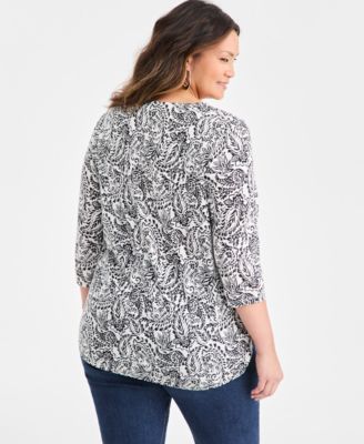 Plus Size Pintuck Split-Neck Top