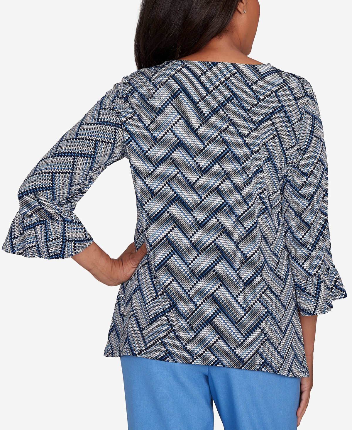 Alfred Dunner Petite Chevron Textured Knit Top With Necklace In Gray