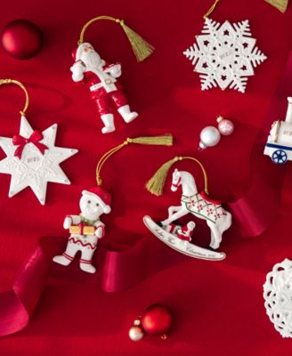 2025 Christmas Classics Annual Santa Ornament