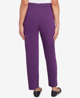 Women's Classic Allure Fitted Stretch Medium Length Pants