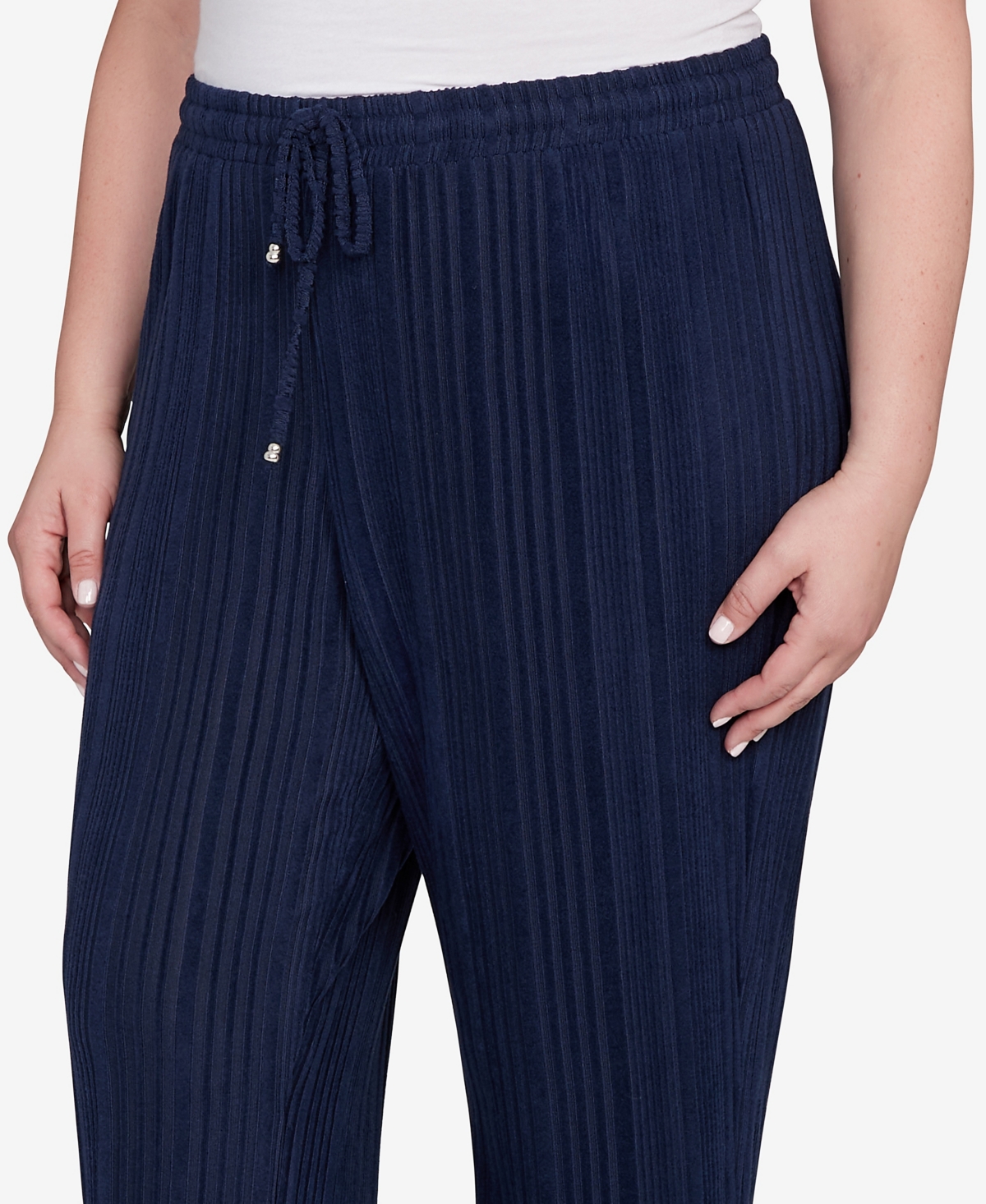 Hearts Of Palm Plus Size Solid Textured Hachi Pants In Blue