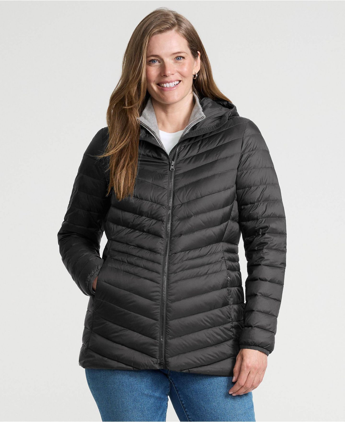 Женская куртка Lands' End Tall Wanderweight Packable Down Long, цвет: Чёрный — фото 11