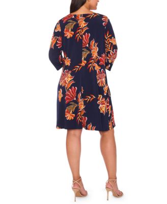 Plus Size 3-Ring Shift Knee-Length Dress