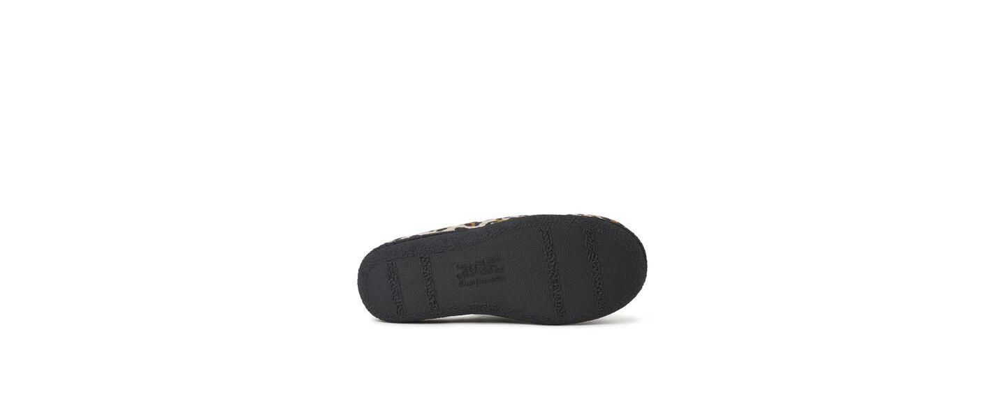 Женские сабо Dearfoams Quilted Velour Clog House Slipper, цвет: Леопардовый — фото 4