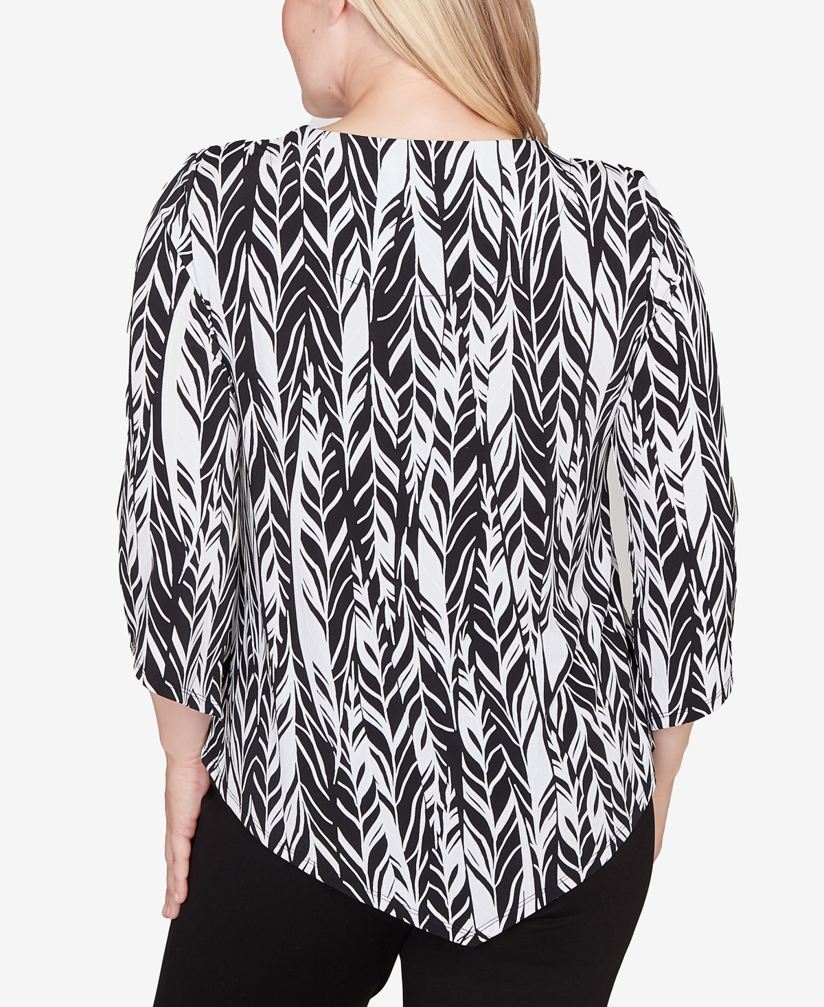 Alfred Dunner Women's Classic Puff Print Abstract Feather Top In Multi