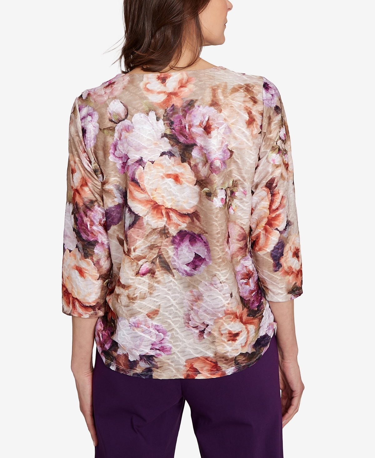 Alfred Dunner Women's Classic Textured Floral Ruched Sides Top In Multi