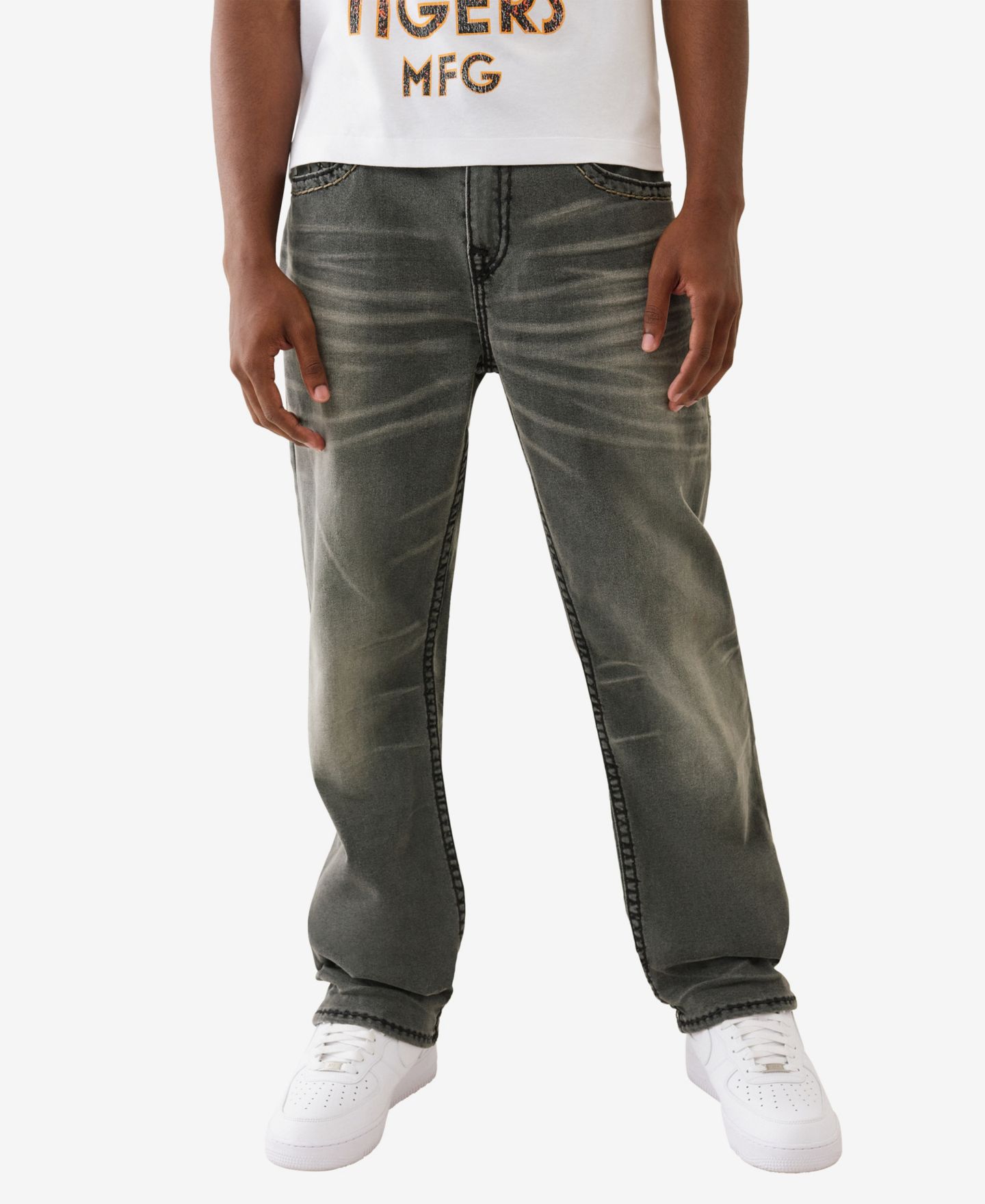 Мужские джинсы True Religion Bobby Baggy Super T Flap Pocket, цвет: Винтажный серый варёный — фото 2