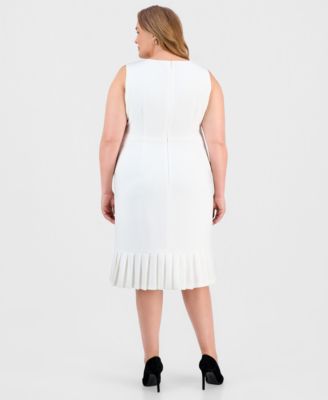 Plus Size Sleeveless Pleated-Hem Sheath Dress
