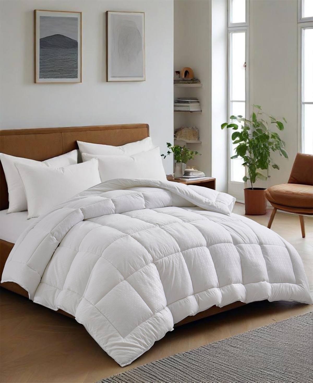 Unikome Medium Weight Down Alternative Comforter