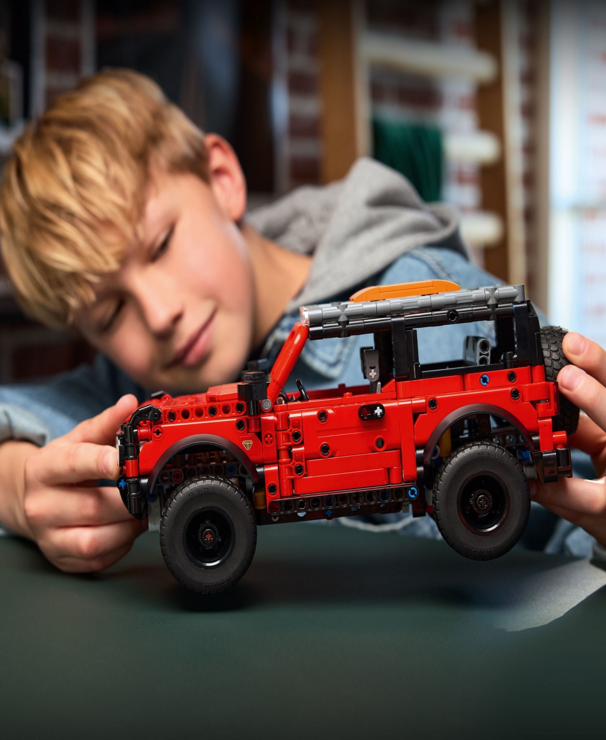 Lego Technic Ford Bronco Suv Kids Toy Car 42213, 943 Pieces In Multi