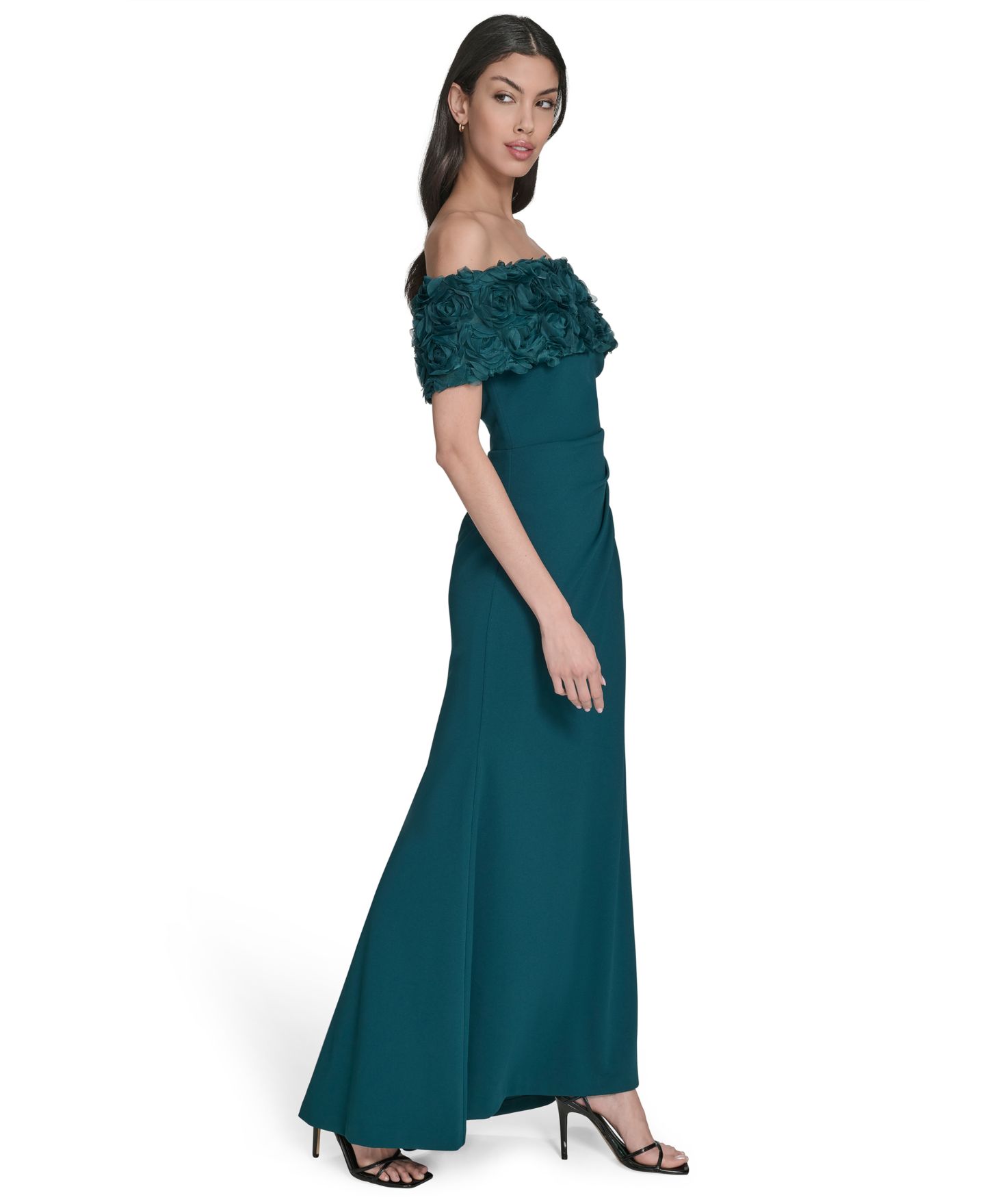 Женские платья Eliza J Off-The-Shoulder Side-Ruched Gown, цвет: Тёмно-зелёный — фото 2