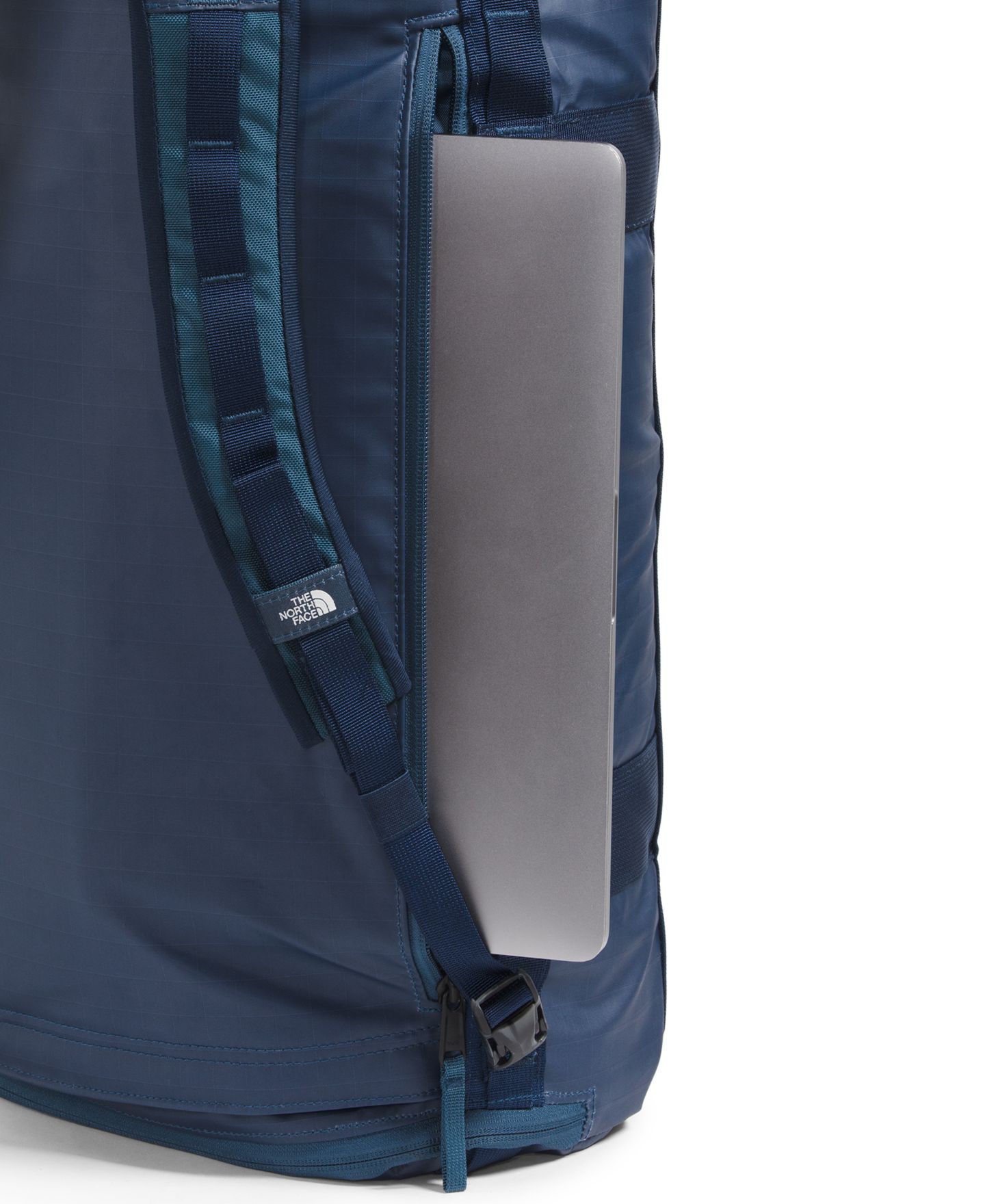 Мужская сумка The North Face Base Camp Voyager Duffel - 32L, цвет: Синий — фото 6