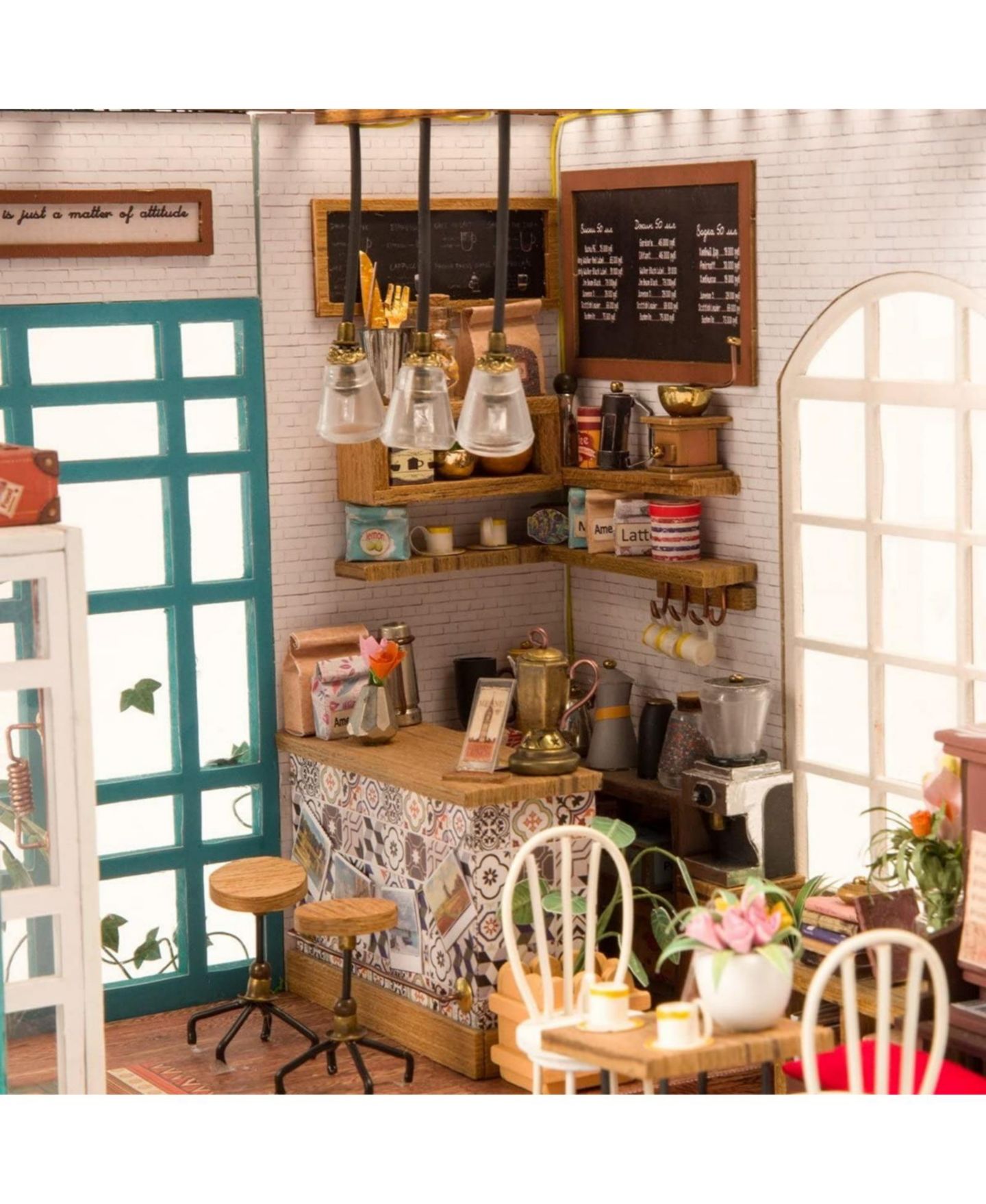 Сборный миниатюрный дом Robotime Coffee House с мебелью, 7.4 x 7.4 x 8.1 дюйма — фото 4