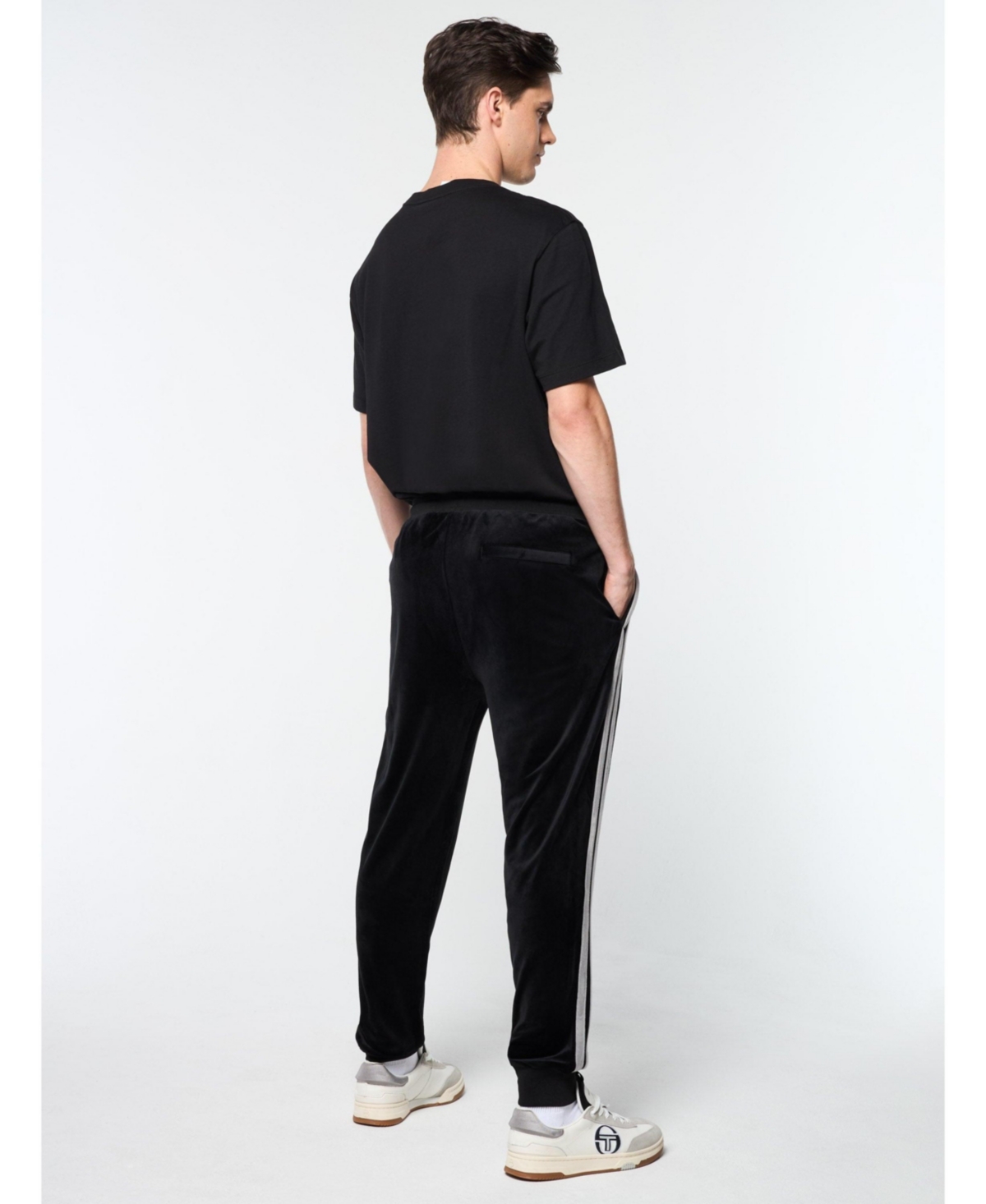 Sergio Tacchini Damarindo Velour Track Pant In Black