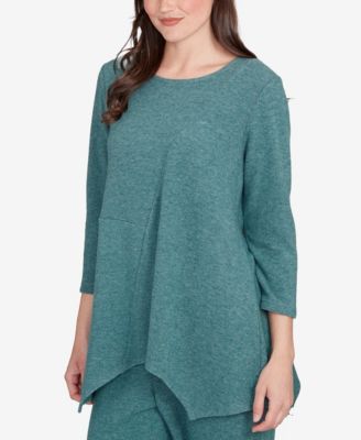 Petite Solid Spliced Cozy Knit Top