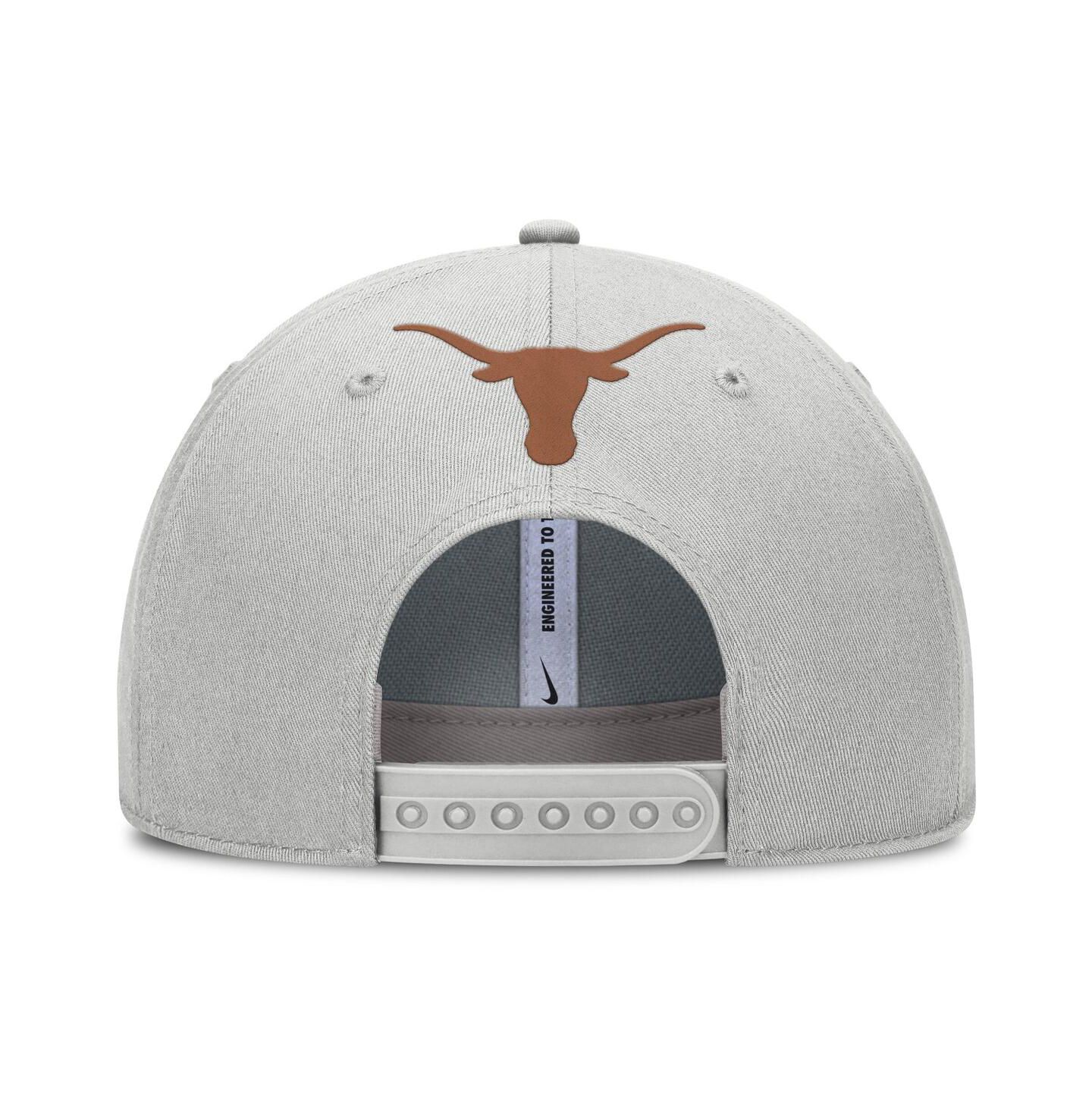 Мужская кепка Nike Gray Texas Longhorns 2025 Sideline Dust Pinched Rise Adjustable Hat — фото 4