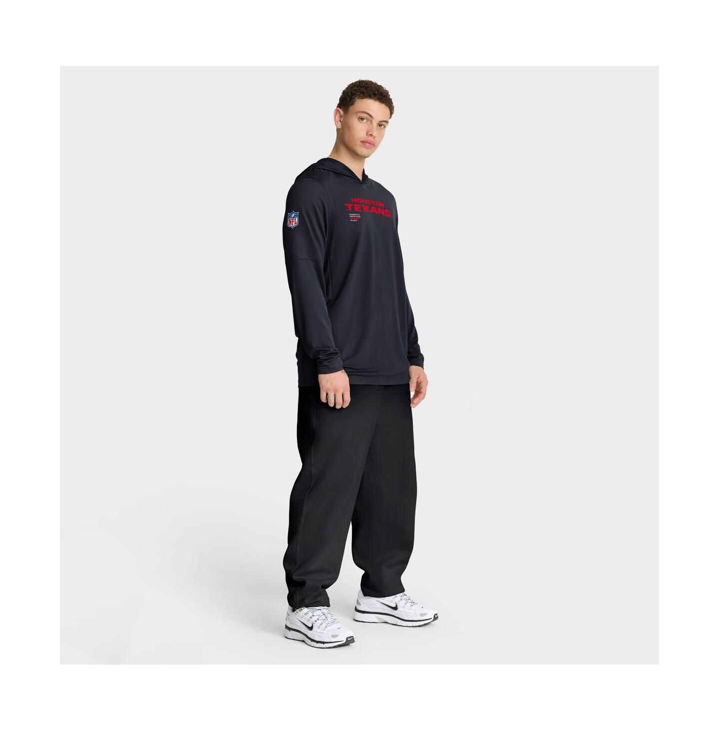 Мужское худи Nike Red Houston Texans Sideline Pure Fury Performance Long Sleeve T-Shirt, цвет: Тёмно-синий — фото 3