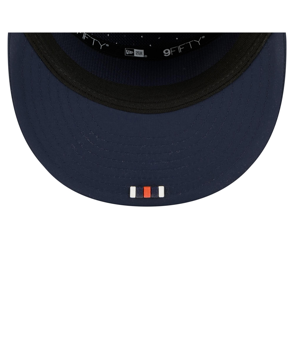 New Era Men's Navy Chicago Bears 2025 Sideline Split Panel 9fifty Snapback Hat In Blue