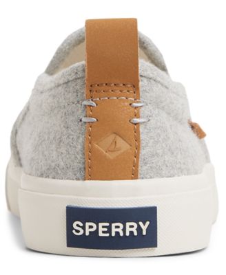 Women's Bermuda Beach Twill Round Toe Sneakers