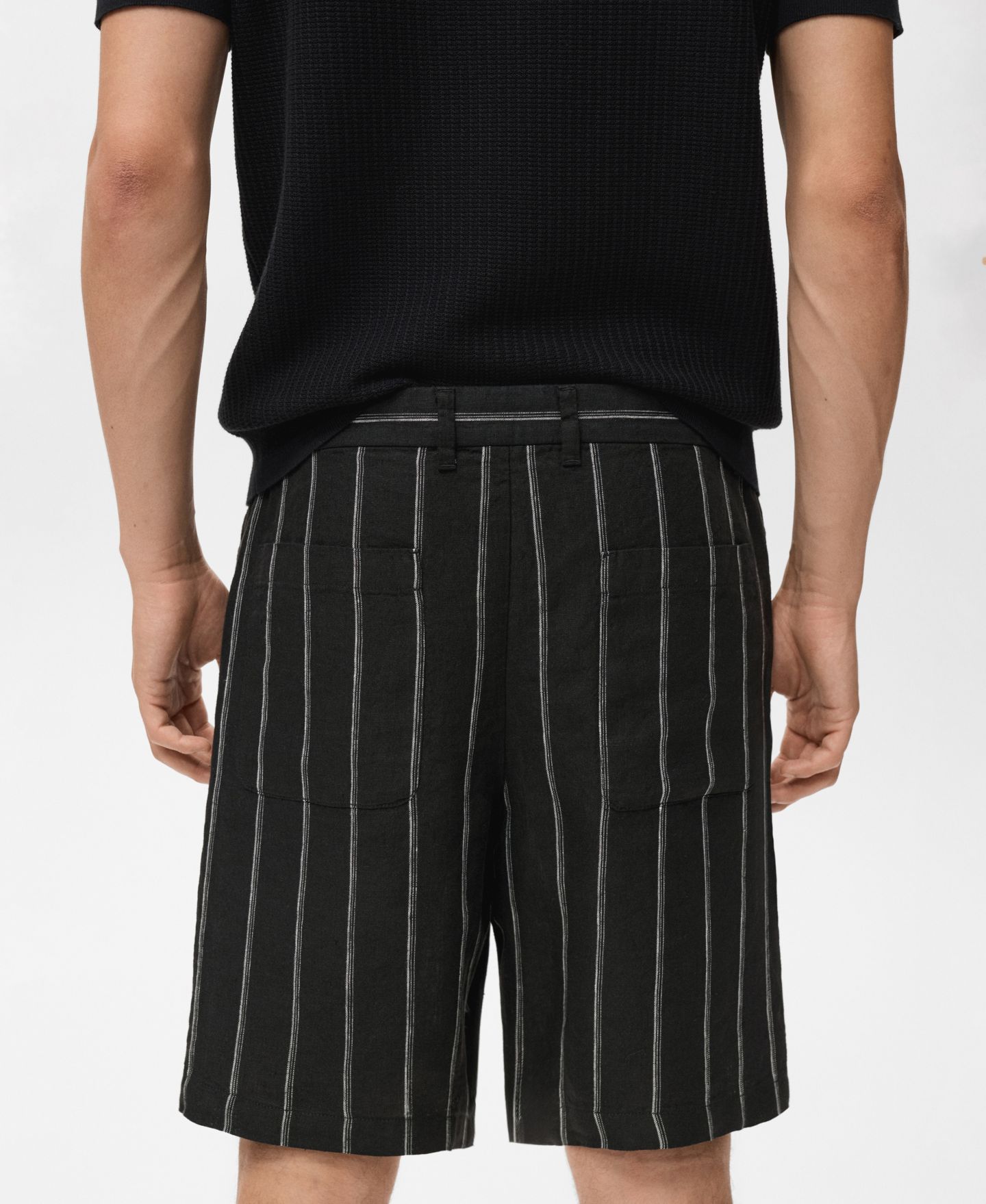 Мужские шорты Mango Striped Linen-Blend 8.5" Bermuda, цвет: Угольный — фото 6
