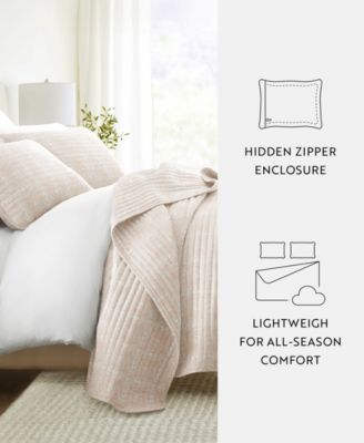 Geometric Maze Reversible 3-Pc. Quilt Set, King/California King