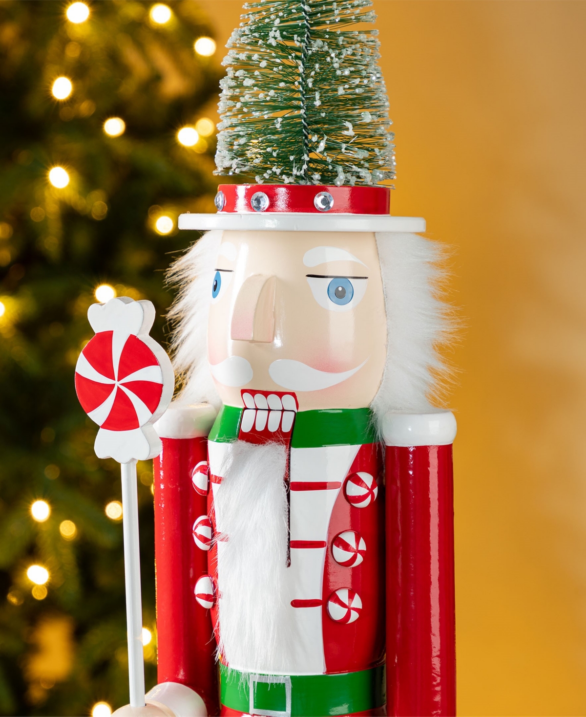 Glitzhome 26" Wooden Christmas Tree Nutcracker In Multi