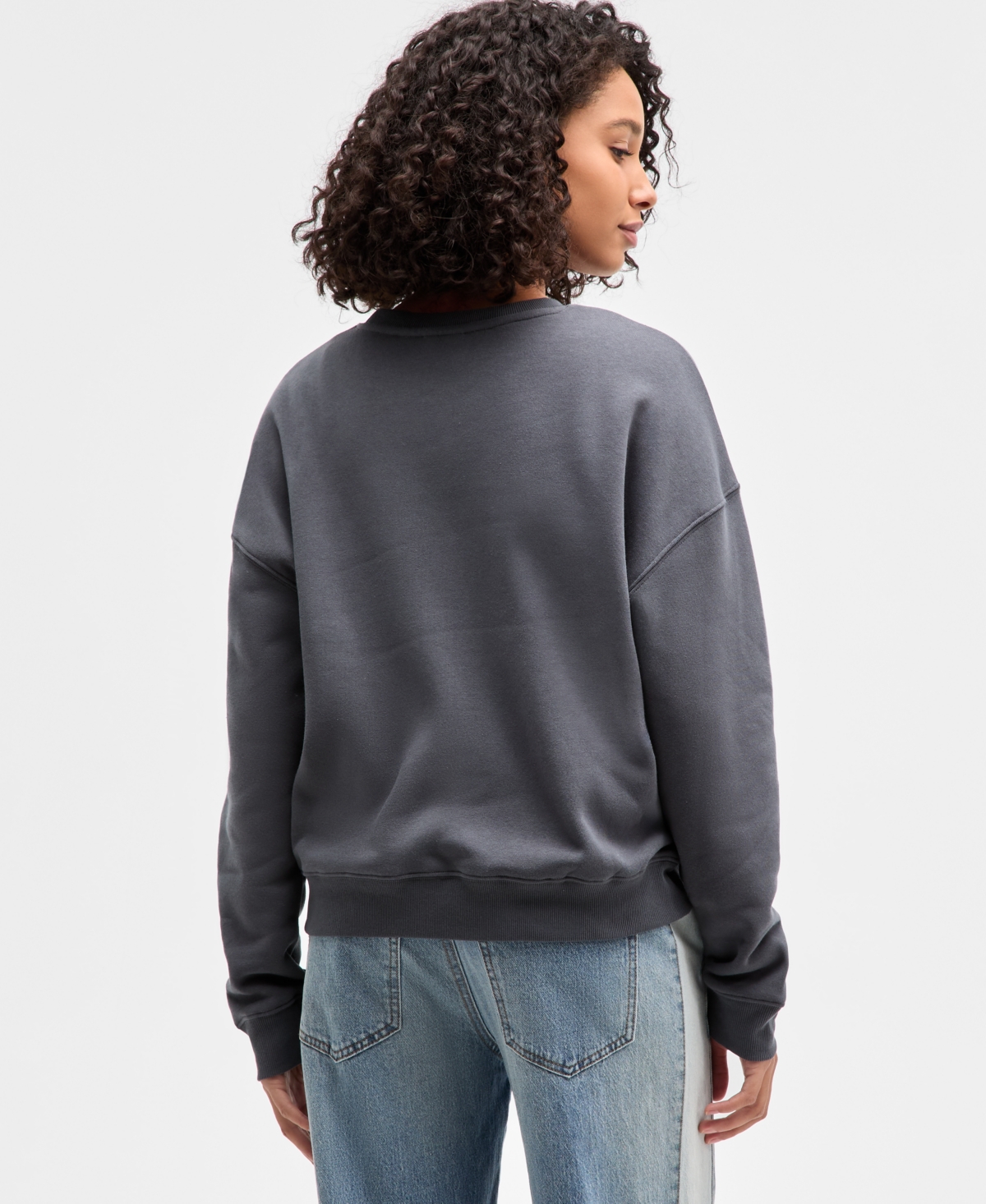 Grayson Threads, The Label Juniors' Snoopy Sledding Fleece Sweatshirt In Gray
