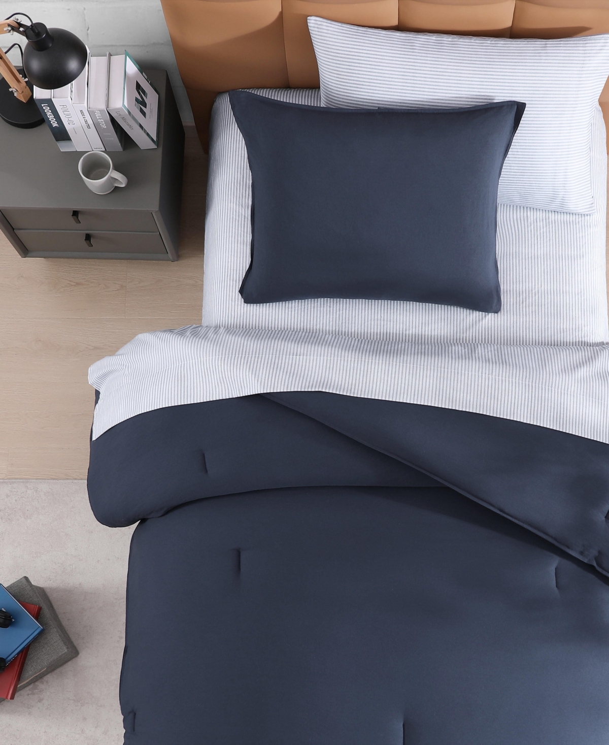 Tommy Hilfiger Solid Microfiber 7-pc. Comforter Set, Full/queen In Blue