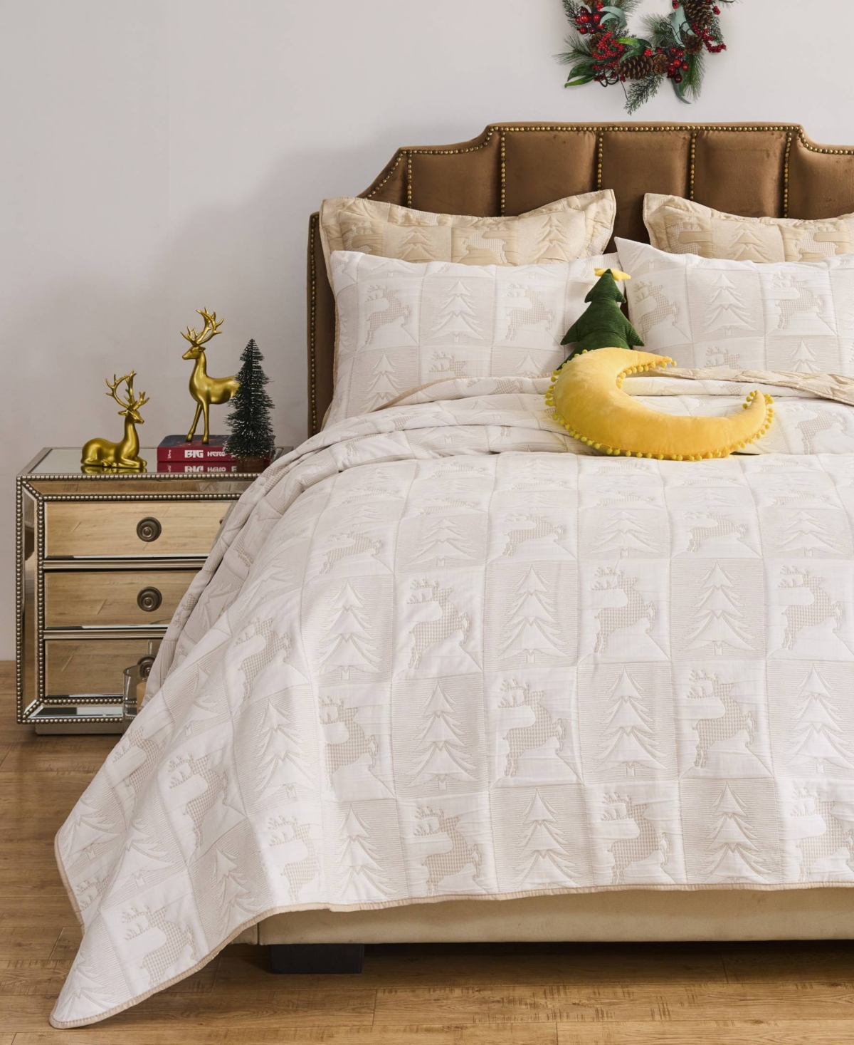 Greenland Home Fashions Reindeer Games Holiday Matelasse 3-pc. Coverlet Set, King In White