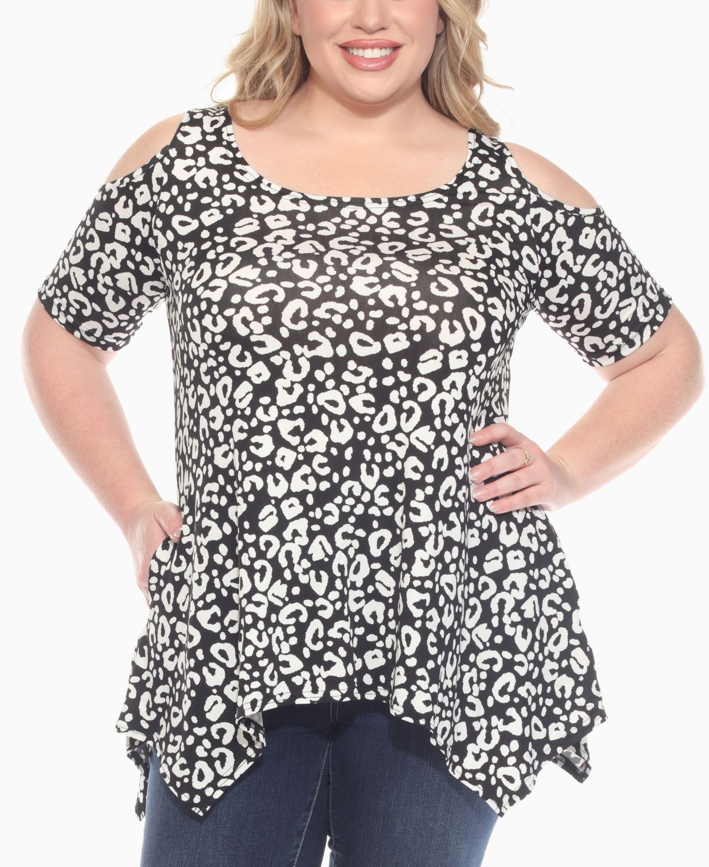 Женский топ White Mark Plus Size Cold Shoulder Leopard Print Short Sleeve Knit, цвет: Чёрный — фото 1