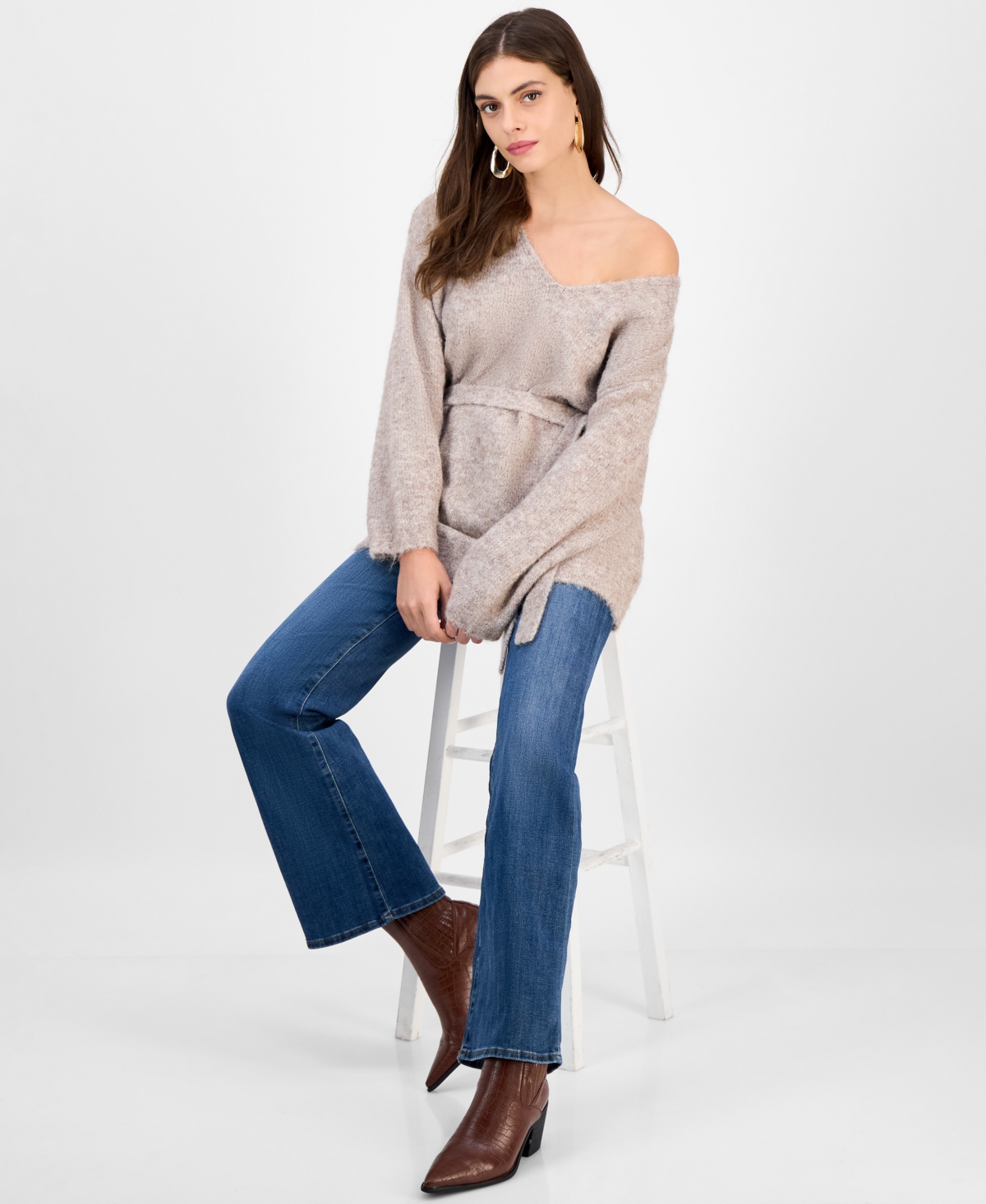 Guess Women's Kiyoka V-neck Tie-waist Long-sleeve Sweater In Brown