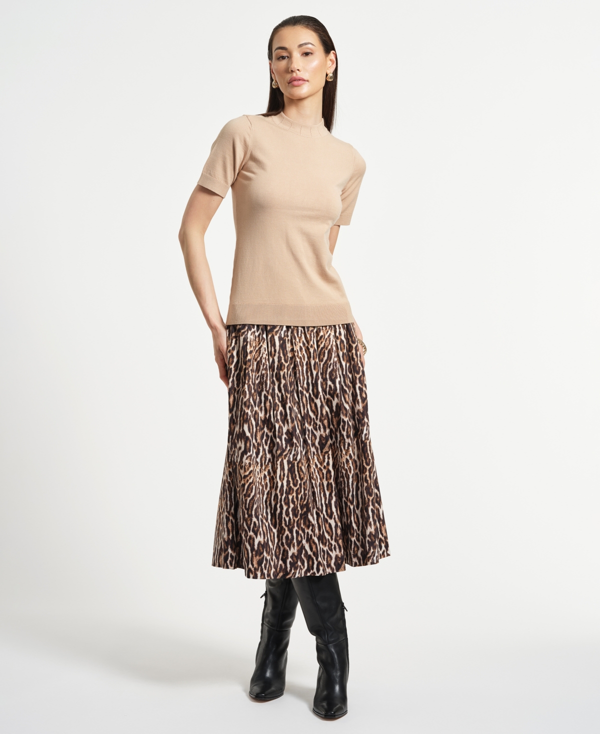 Isaac Mizrahi Women's Mock Neck Short Sleeve Sweater In Brown