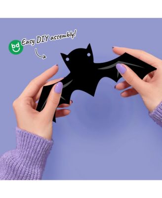 Black Bats Garland Banner, 30 Feet of Cord, 15 Paper Bat Shapes