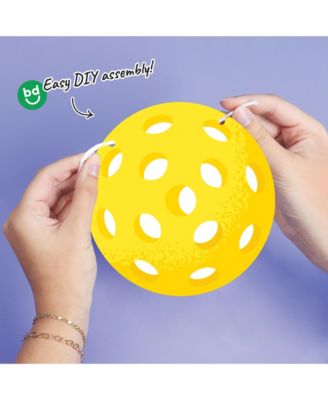 Pickleball Garland Banner, 30 Feet of Cord, 15 Double-Sided Pickleballs