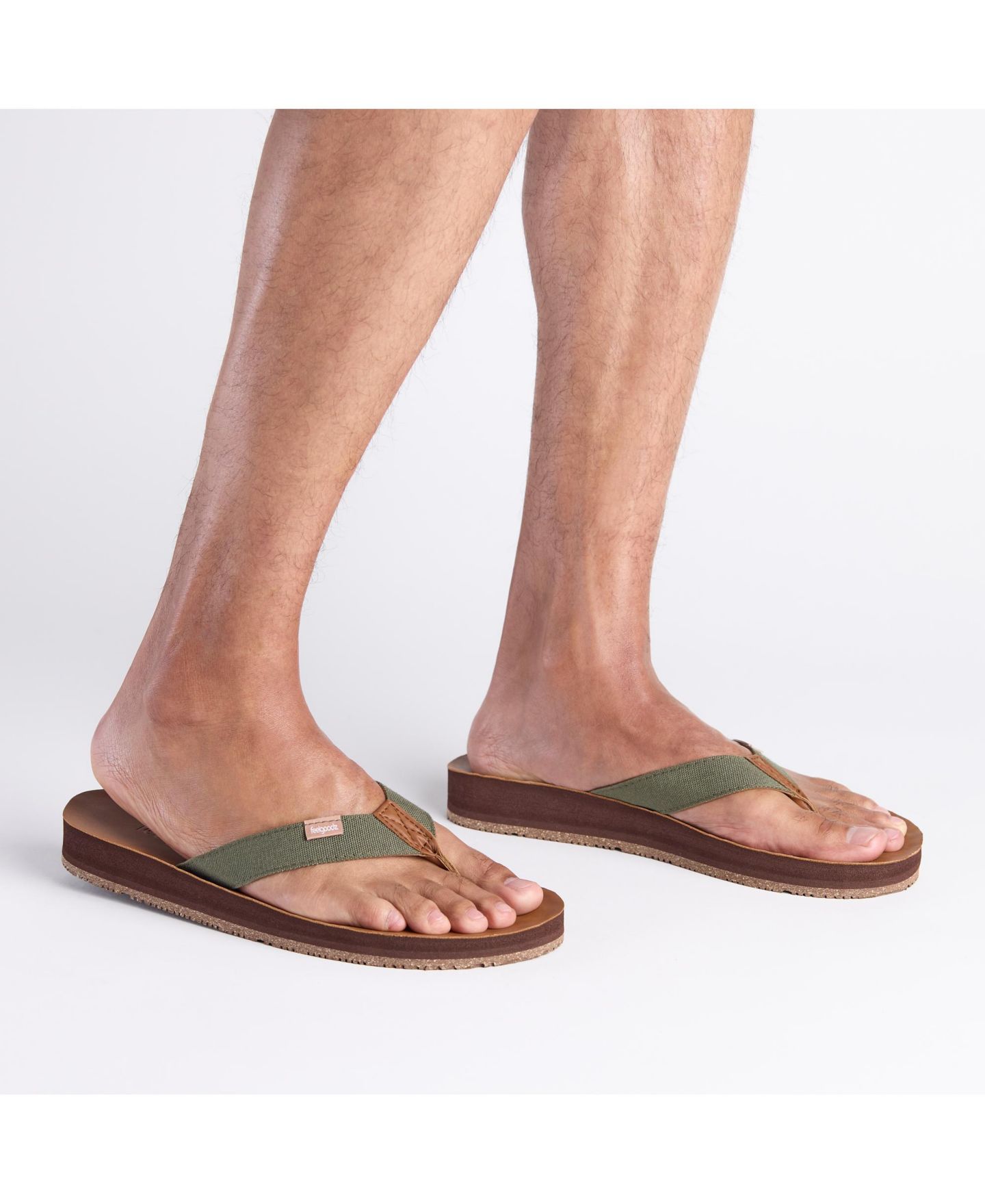 Мужские сандалии Feelgoodz Men s Zensole Kinderz Faux Leather Flip-Flop Thong, цвет: Сосновый — фото 5