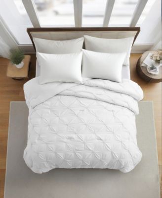 All Season Pintuck Down Alternative Comforter, Twin