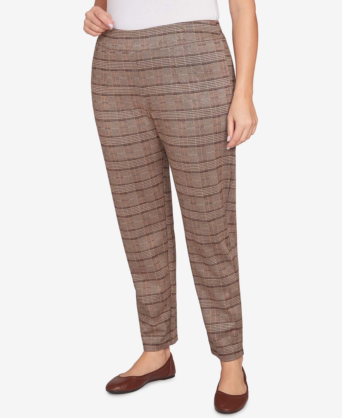Hearts Of Palm Plus Size Pull On Plaid Pants In Brown