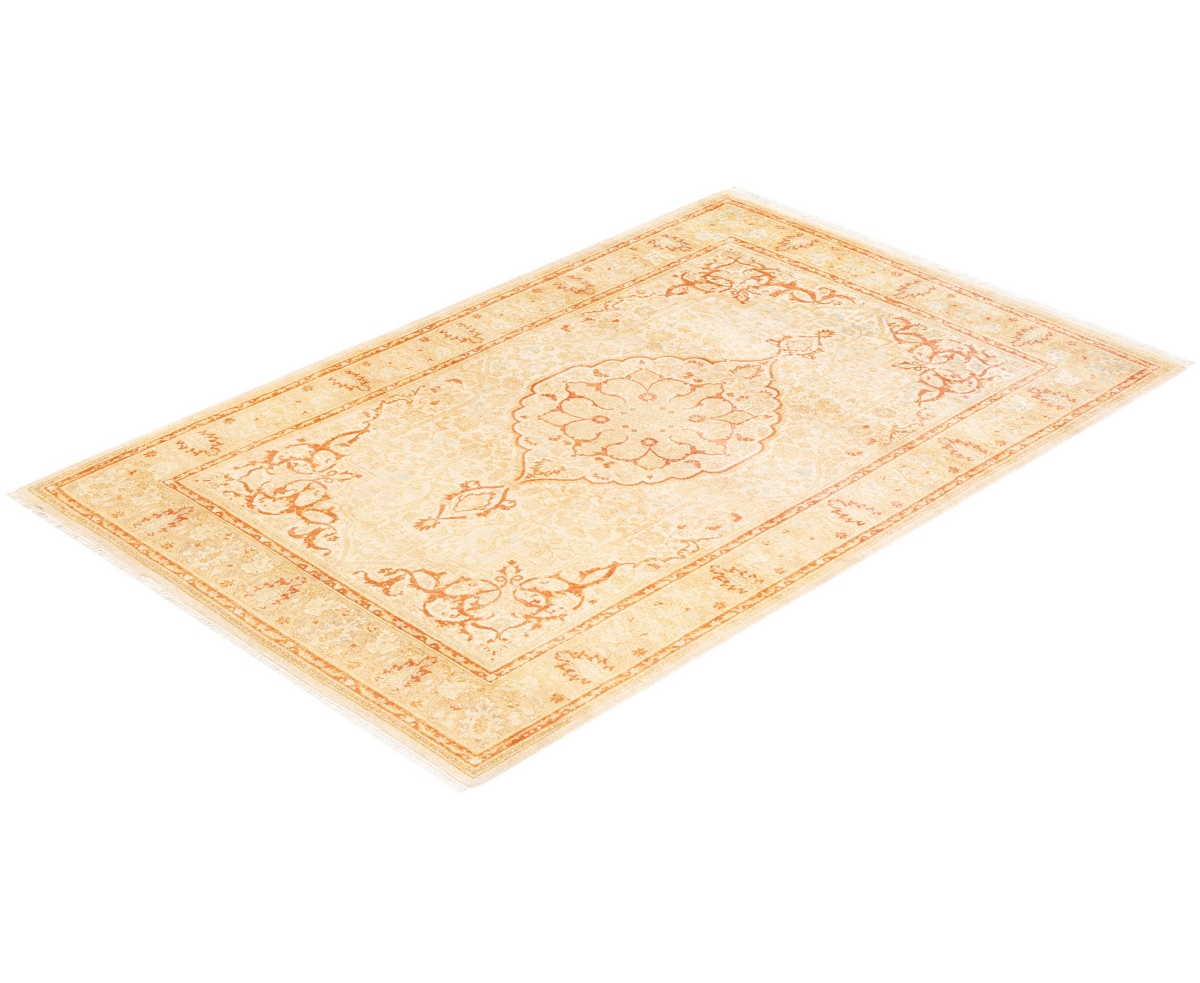 Adorn Hand Woven Rugs Mogul M1503 4'3"x6'5" Area Rug In Multi